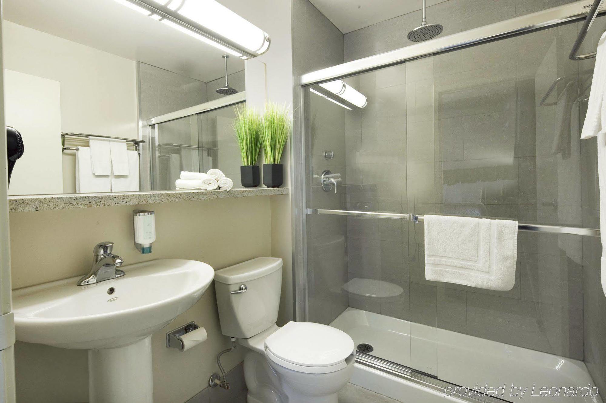 Canadas Best Value Inn Toronto Rom bilde